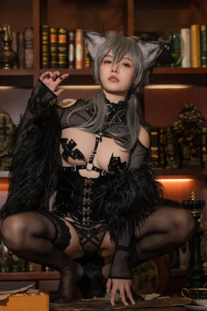 七月喵子《幻想兽娘集月食 克丝古》主题写真：18张全套美图