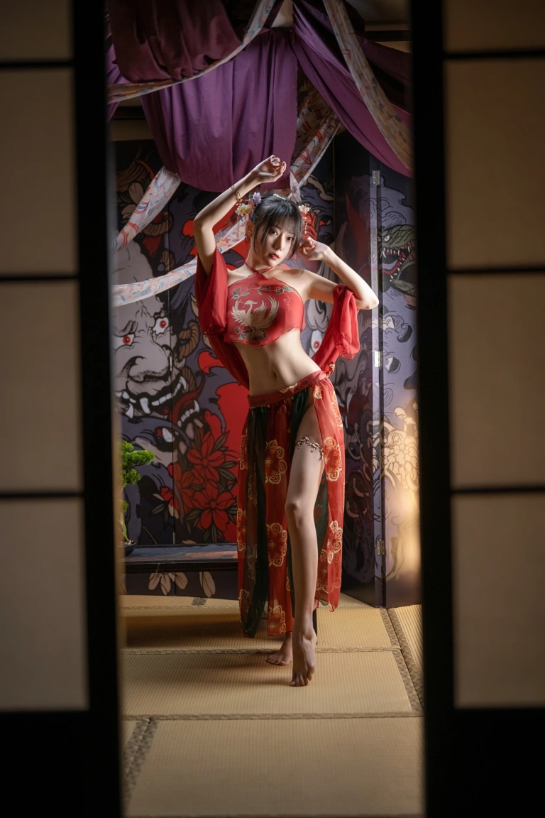 香草喵露露《2022春节贺图》主题写真：61张全套美图，含1个视频