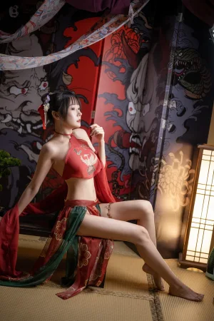 香草喵露露《2022春节贺图》主题写真：61张全套美图，含1个视频