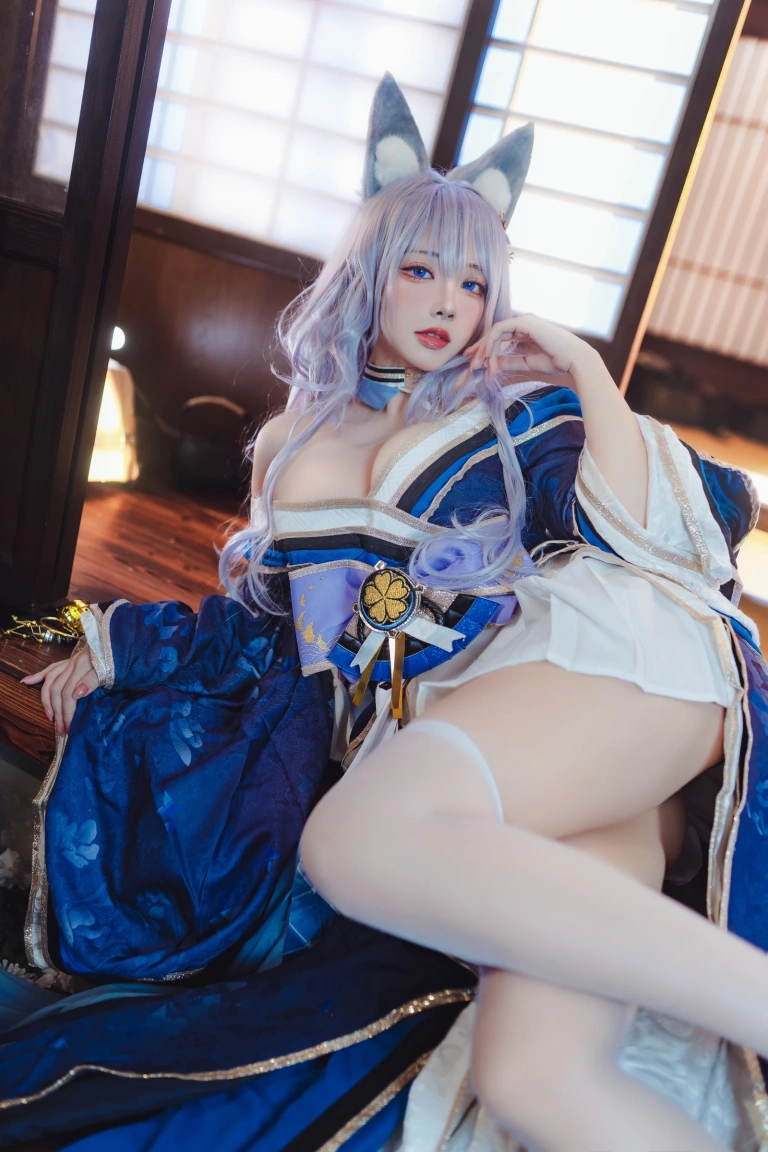 宮本桜《碧蓝航线 信浓 原皮》主题写真：20张全套美图
