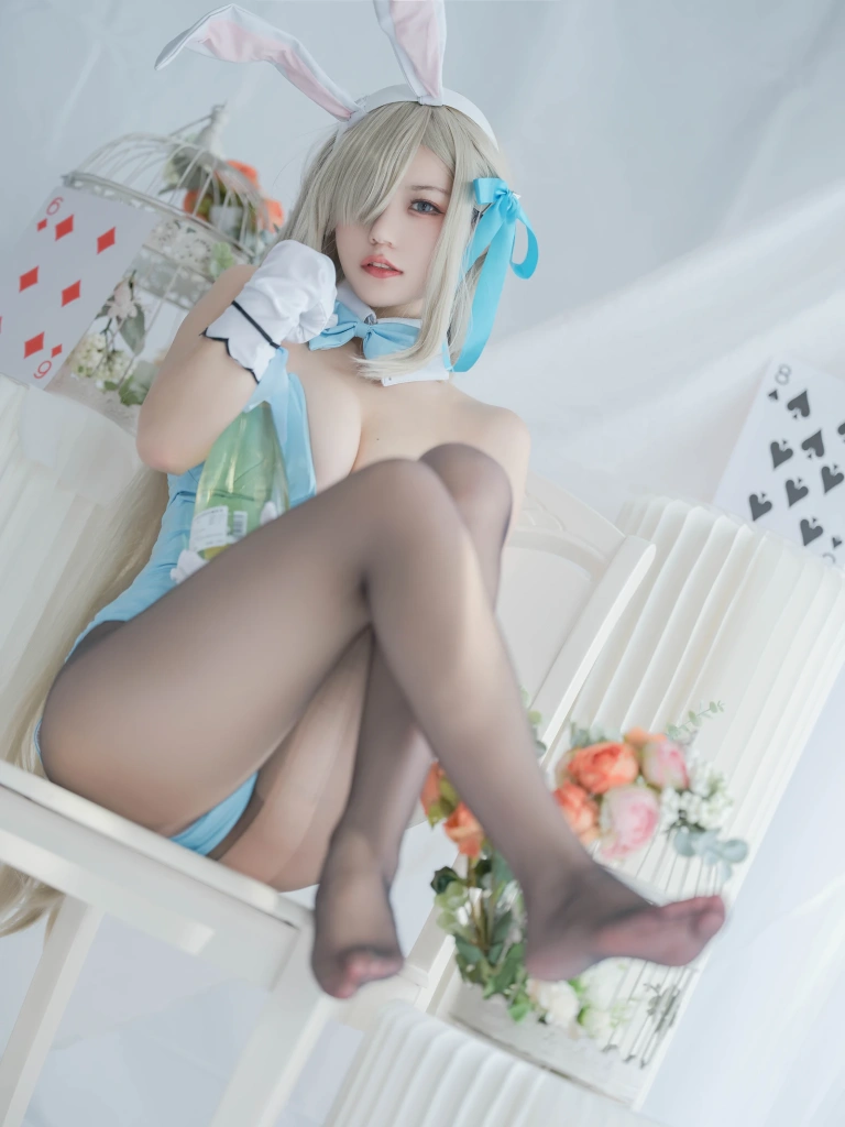 小仓千代《明日奈 兔女郎》主题写真：22张全套美图