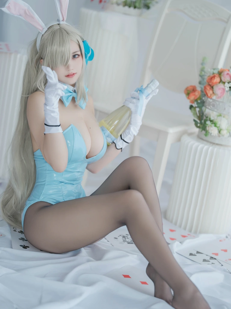 小仓千代《明日奈 兔女郎》主题写真：22张全套美图