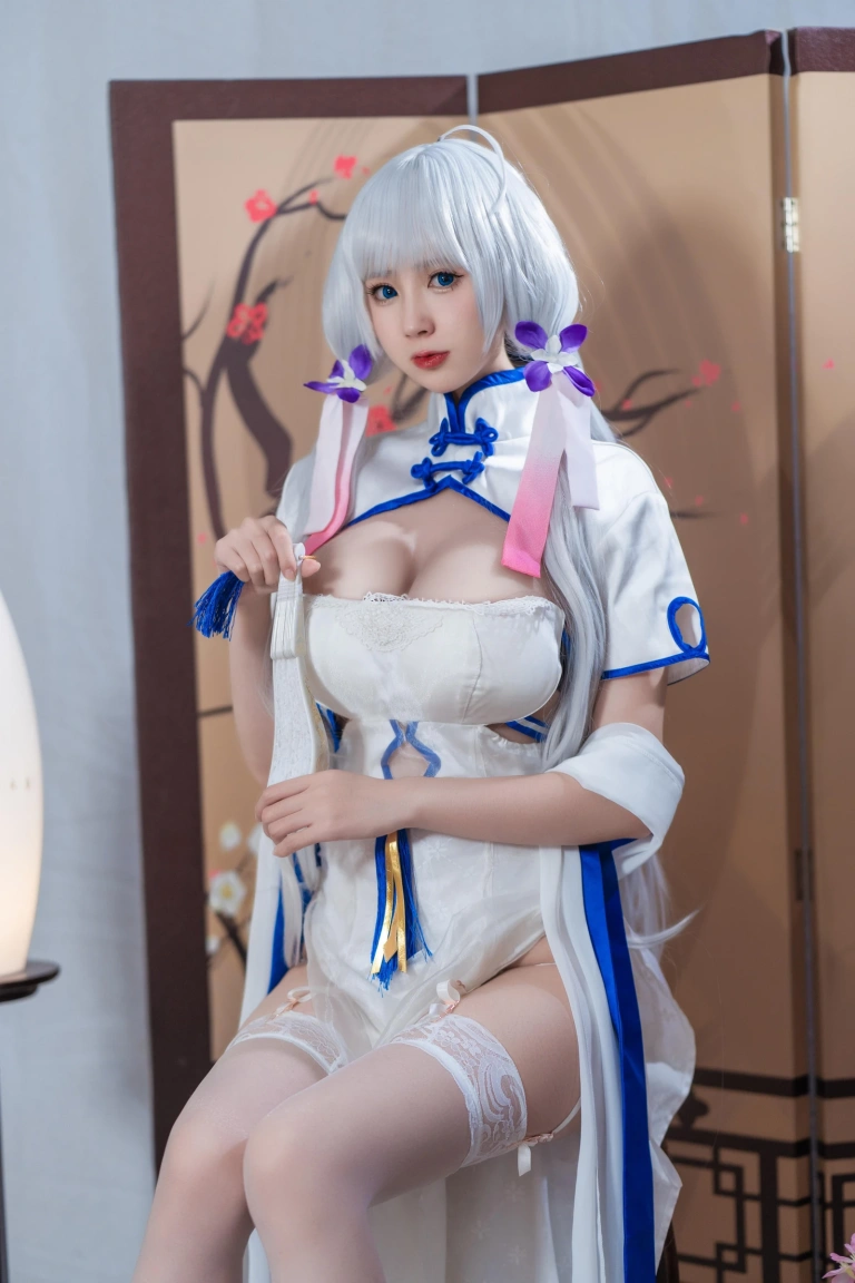 西园寺南歌《碧蓝航线 光辉旗袍》主题写真：24张全套美图