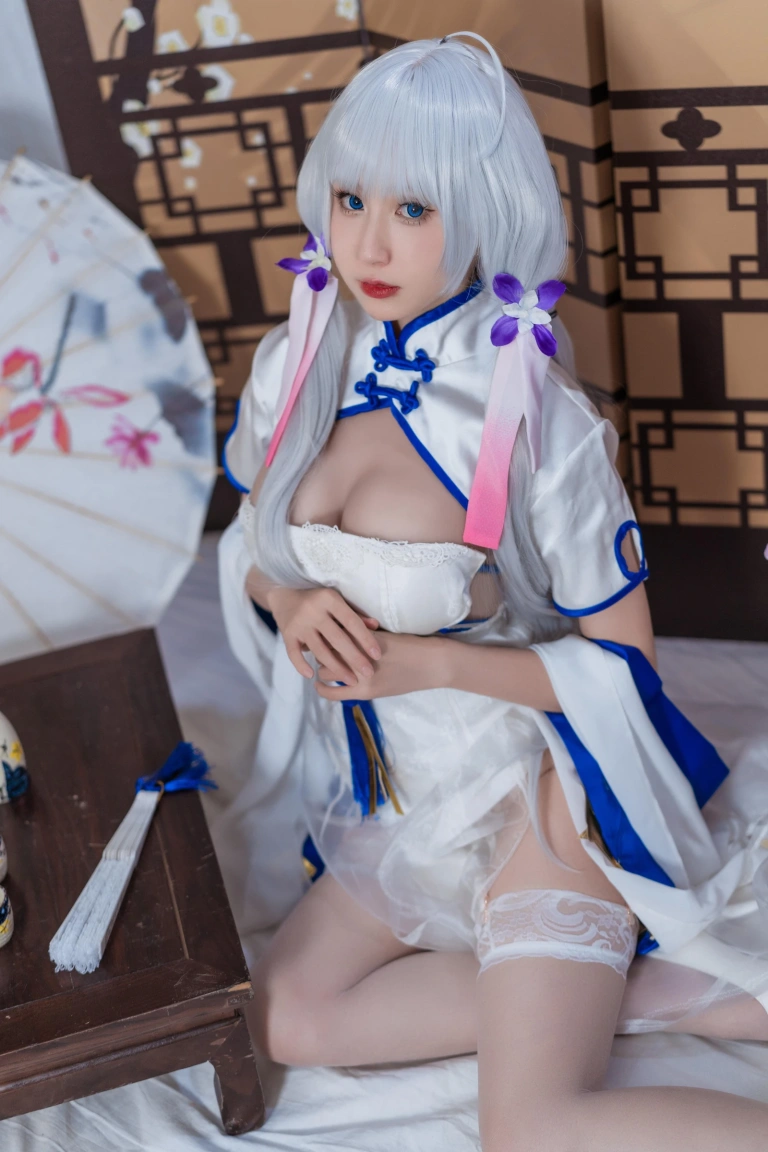 西园寺南歌《碧蓝航线 光辉旗袍》主题写真：24张全套美图