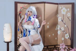 西园寺南歌《碧蓝航线 光辉旗袍》主题写真：24张全套美图