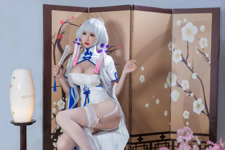 西园寺南歌《碧蓝航线 光辉旗袍》主题写真：24张全套美图