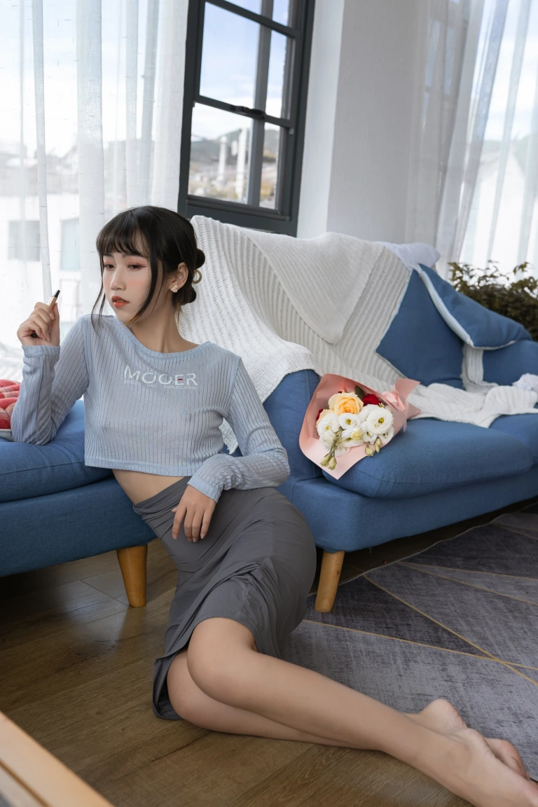 不呆猫《吉他姐姐》主题写真：38张全套美图，含3个视频