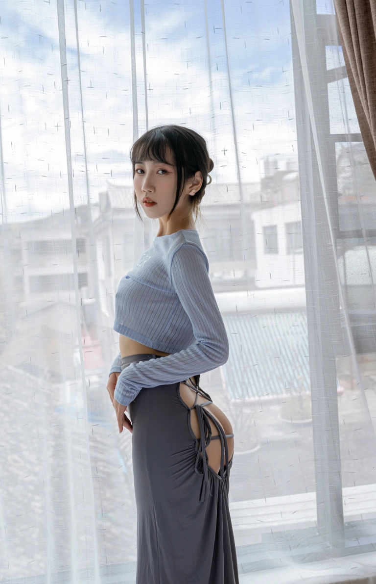 不呆猫《吉他姐姐》主题写真：38张全套美图，含3个视频