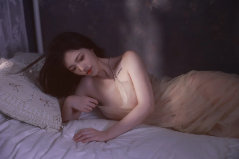 桃良阿宅《核桃》主题写真：41张全套美图