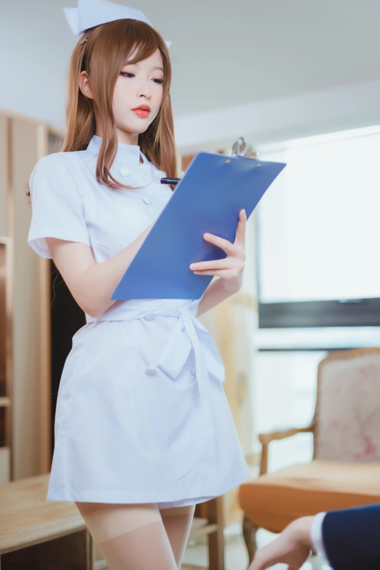 清水由乃《家庭护士》主题写真：77张全套美图