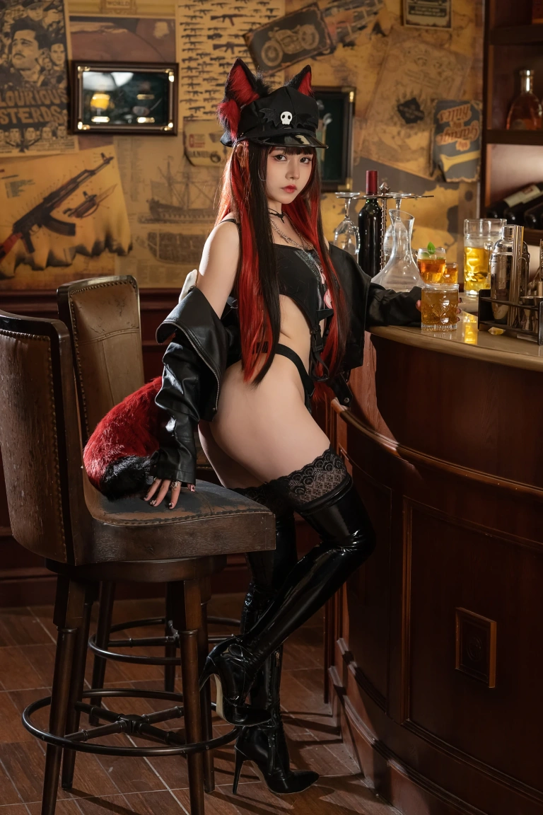 七月喵子《幻想兽娘集月食 火狄娅》主题写真：23张全套美图