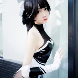 焖焖碳《高雄赛车娘》主题写真：23张全套美图