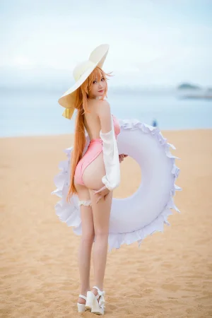 瓜希酱《黎塞留 泳装》主题写真：32张全套美图