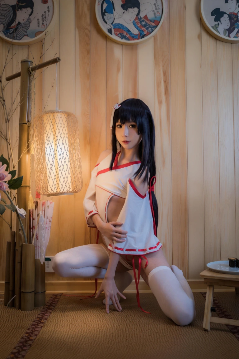 西园寺南歌《巫女本3套》主题写真：79张全套美图