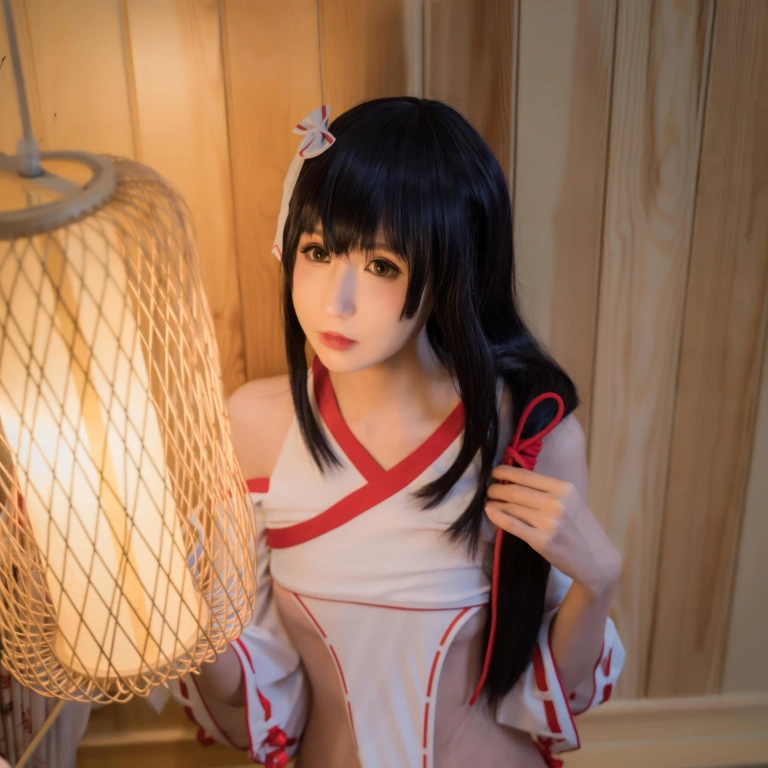 西园寺南歌《巫女本3套》主题写真：79张全套美图