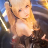 是三不是世《玛丽萝丝胶衣》主题写真：40张全套美图