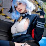 九柒喵《蔚蓝档案 天雨亚子》主题写真：46张全套美图