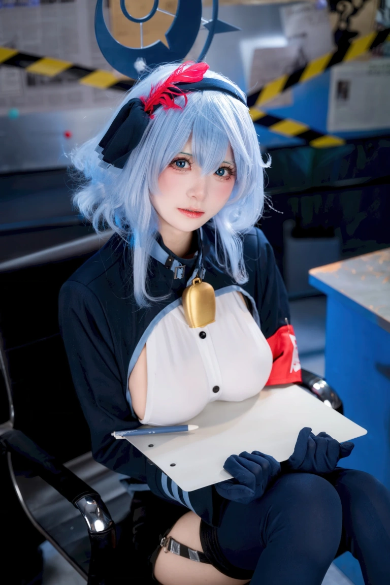 九柒喵《蔚蓝档案 天雨亚子》主题写真：46张全套美图