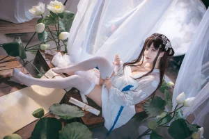是一只熊仔《逸仙》主题写真：50张全套美图