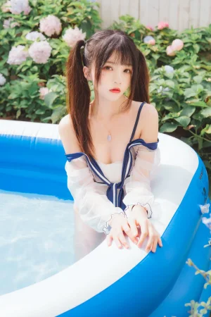 桜桃喵《无尽夏》主题写真：58张全套美图