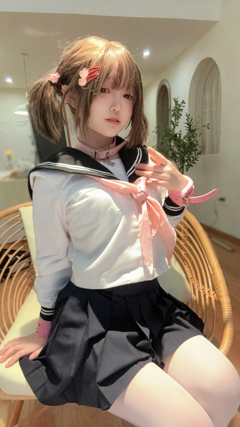 神沢永莉《就这样圈住我吧》主题写真：65张全套美图，含2个视频
