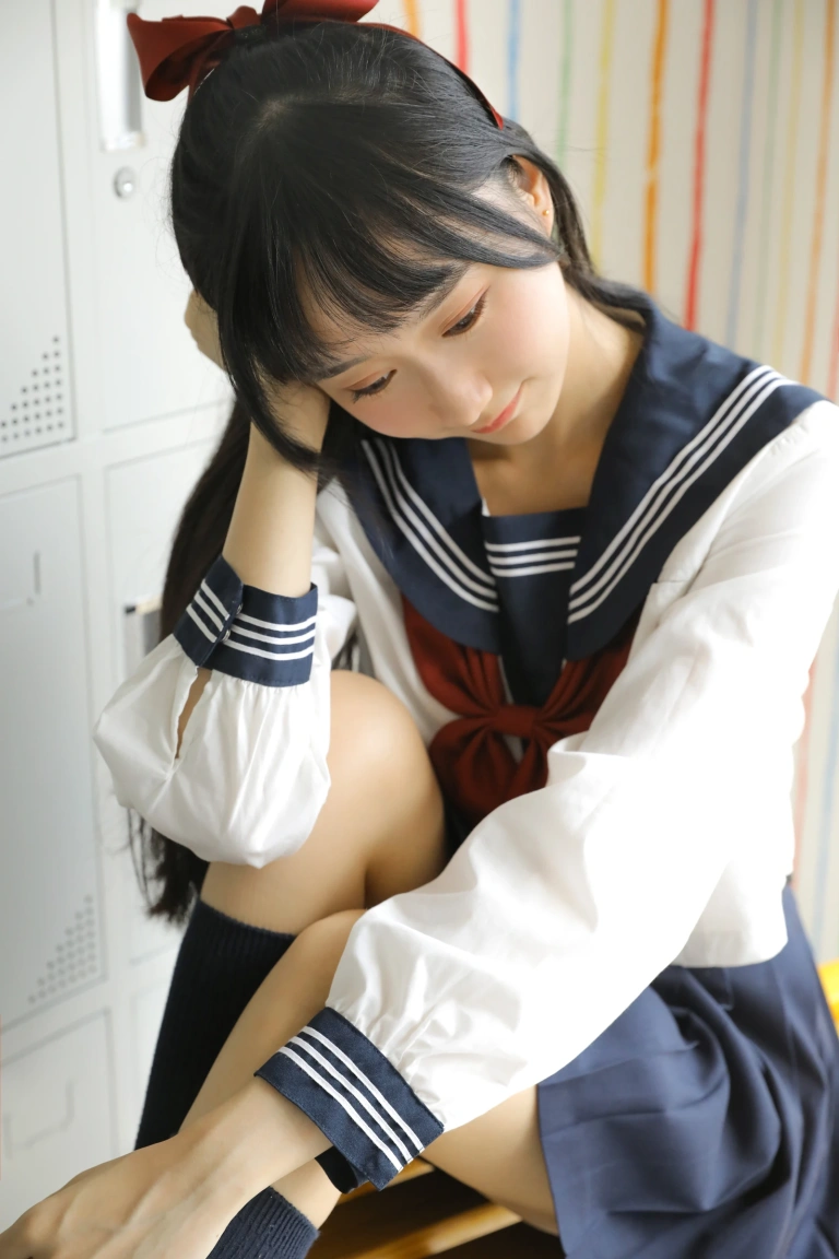木棉棉《绵相随 JK水手服》主题写真：32张全套美图