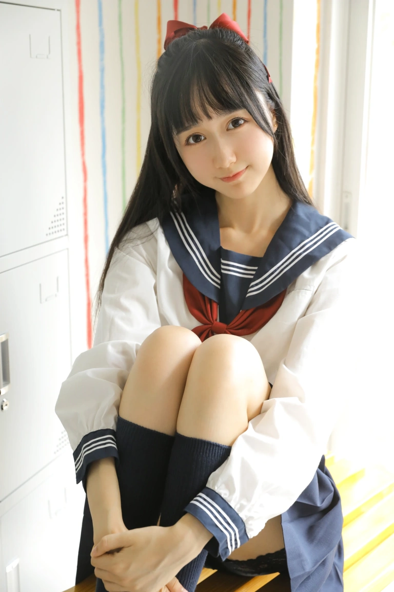 木棉棉《绵相随 JK水手服》主题写真：32张全套美图