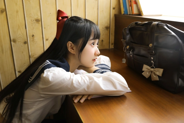 木棉棉《绵相随 JK水手服》主题写真：32张全套美图