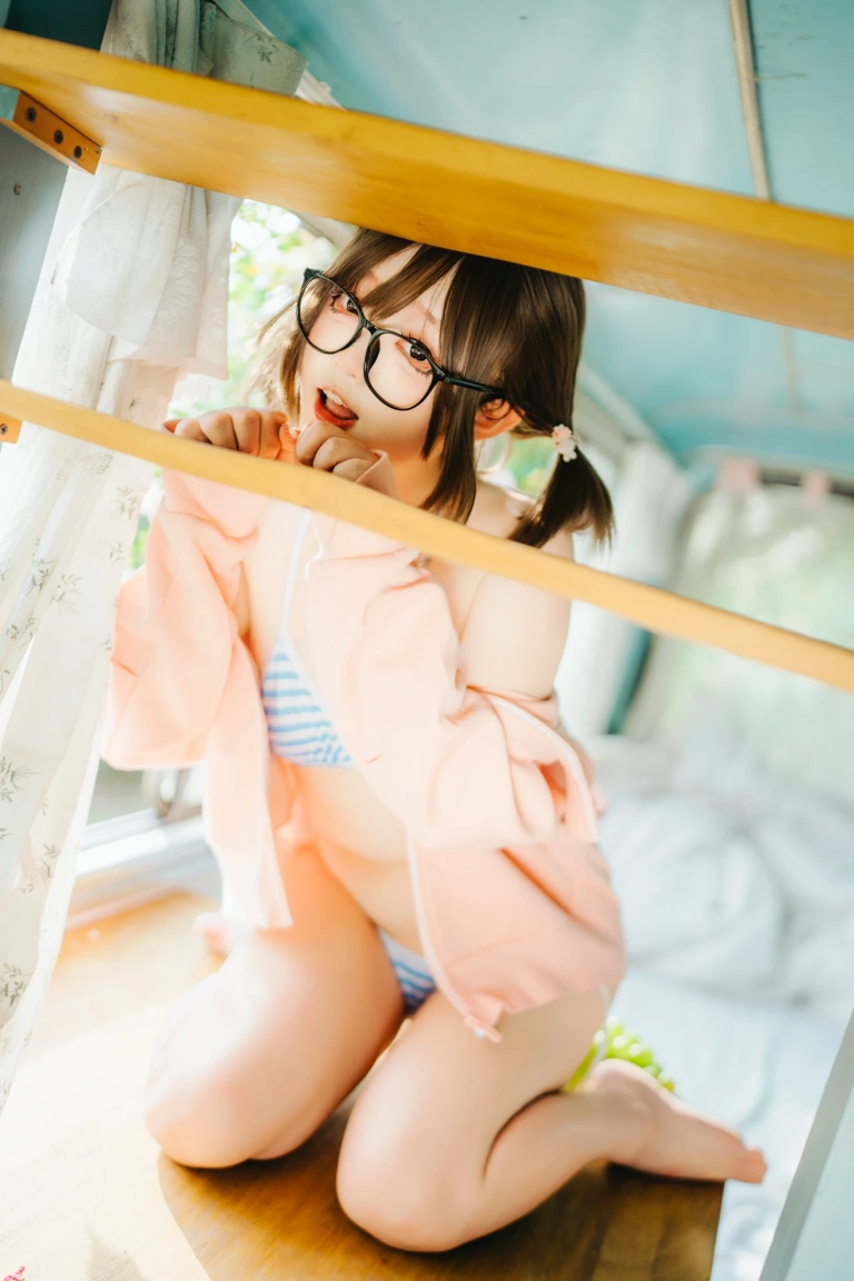 神沢永莉《夏日果实》主题写真：120张全套美图