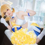焖焖碳《丰见亚都梨》主题写真：22张全套美图