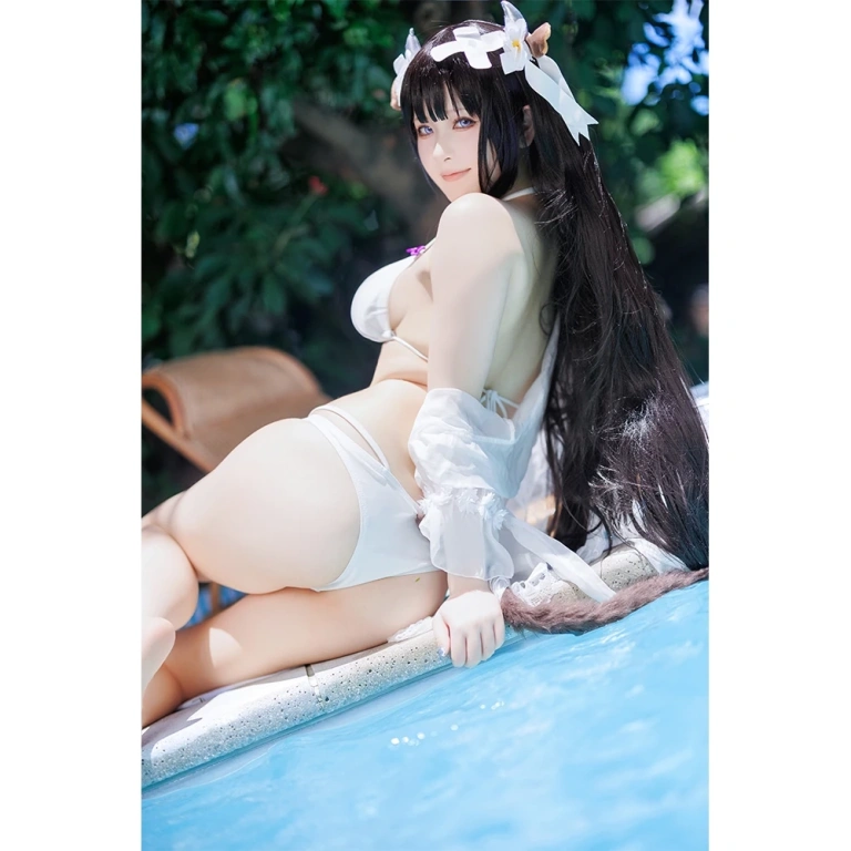 屿鱼《碧蓝航线 樫野泳装》主题写真：25张全套美图