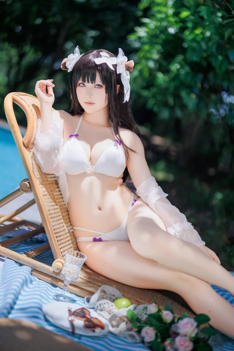 屿鱼《碧蓝航线 樫野泳装》主题写真：25张全套美图
