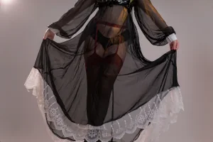 花铃《修女的忏悔室》主题写真：29张全套美图