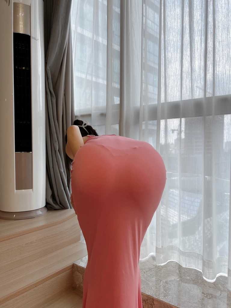 不呆猫《浴室粉色激凸人妻》主题写真：39张全套美图，含1个视频