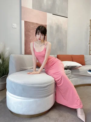 不呆猫《浴室粉色激凸人妻》主题写真：39张全套美图，含1个视频
