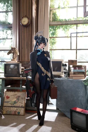 九柒喵《蔚蓝档案 妃咲原皮》主题写真：54张全套美图