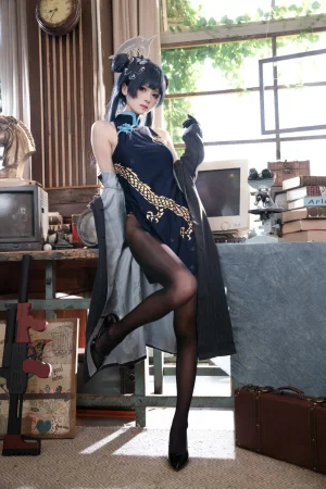 九柒喵《蔚蓝档案 妃咲原皮》主题写真：54张全套美图
