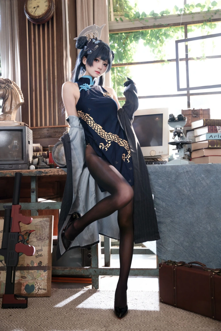 九柒喵《蔚蓝档案 妃咲原皮》主题写真：54张全套美图