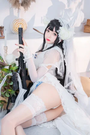 日奈娇(椎名莜)《95式婚纱》主题写真：52张全套美图