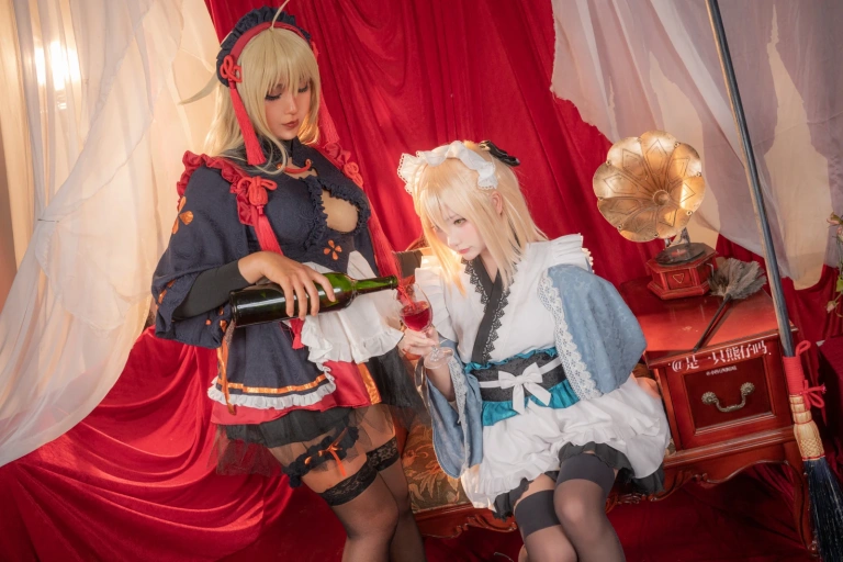 是一只熊仔&小容仔咕咕咕w《fgo 冲田总司 魔神冲田 双人捆绑》主题写真：55张全套美图