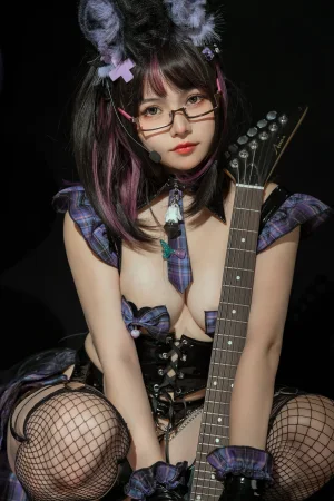 七月喵子《幻想兽娘集月食 星图》主题写真：22张全套美图