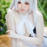 焖焖碳《舰长 碧蓝航线 赫敏》主题写真：31张全套美图