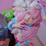 阿半今天很开心《粉色双马尾》主题写真：43张全套美图