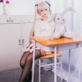 面饼仙儿《黑丝穹妹》主题写真：48张全套美图