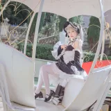是一只熊仔《小可畏》主题写真：70张全套美图