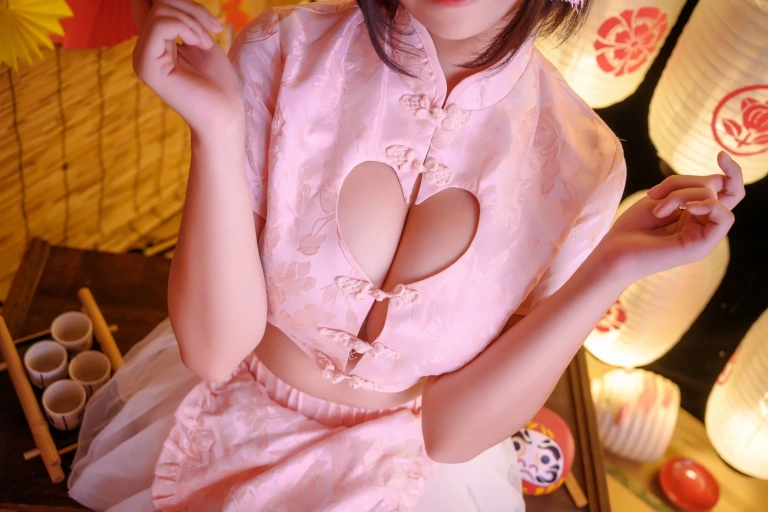 蜜汁猫裘《中华娘正片》主题写真：76张全套美图