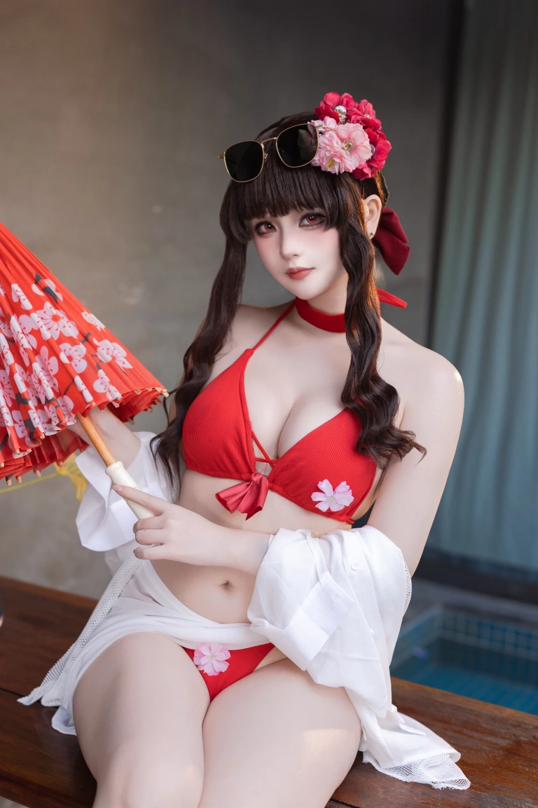 屿鱼《花泳装》主题写真：80张全套美图