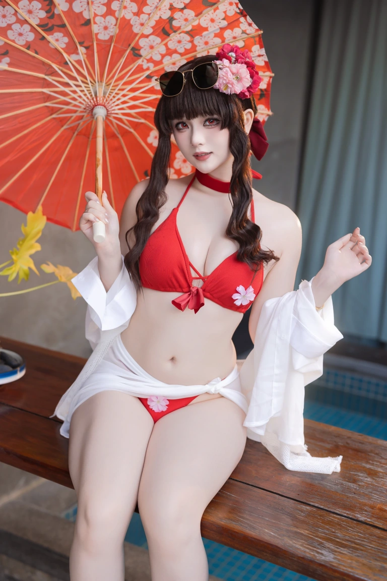 屿鱼《花泳装》主题写真：80张全套美图