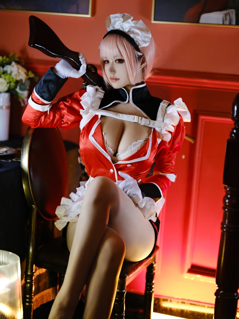 小仓千代《南丁女仆》主题写真：22张全套美图