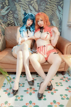 皮皮奶&周叽是可爱兔兔《服务员》主题写真：39张全套美图